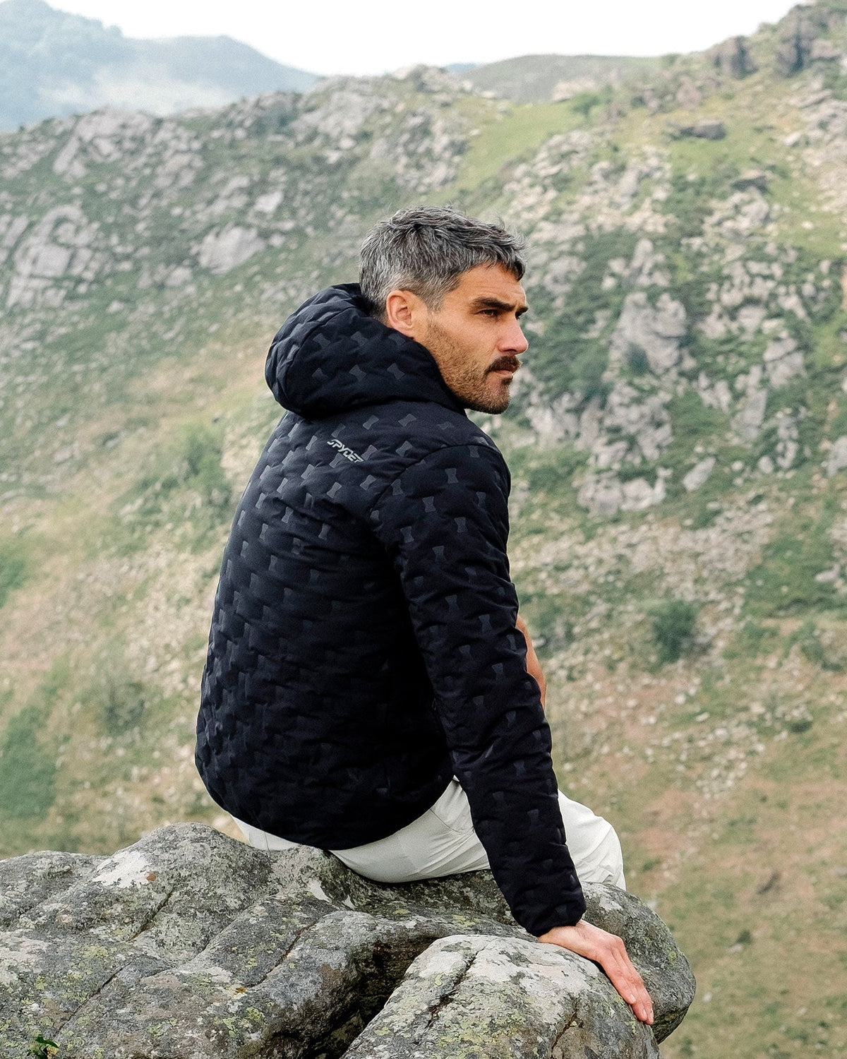 Men's Zenith Hooded Down Jacket - Black | Spyder Jackets